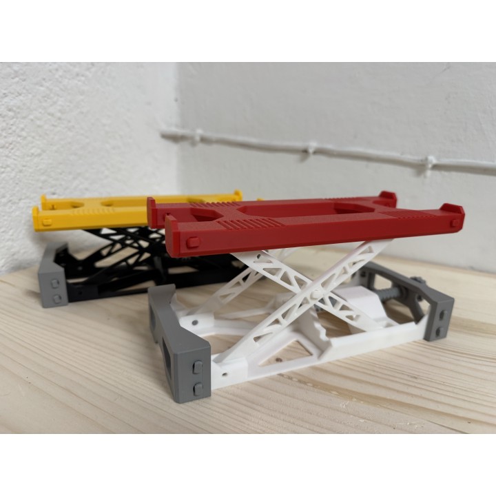 Piattaforma Sollevatrice per Modellini