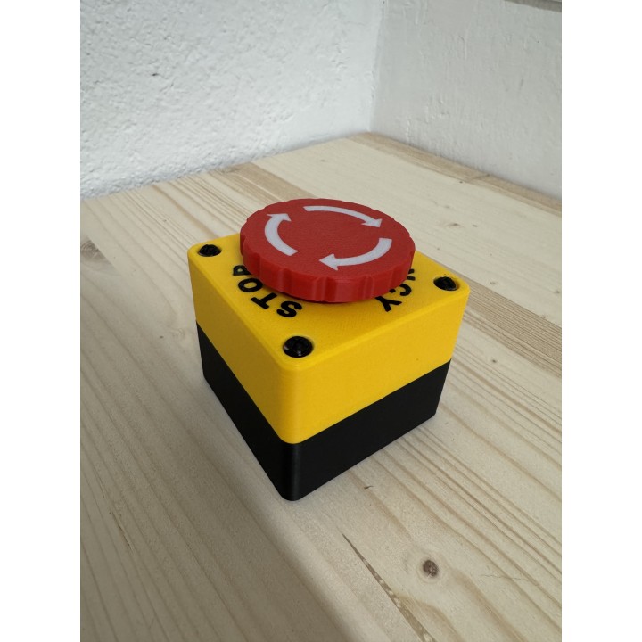 Emergency Stop Button – Pulsante di Emergenza Decorativo 3D