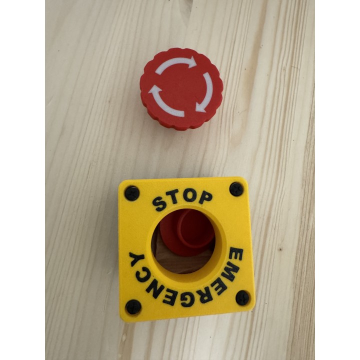 Emergency Stop Button – Pulsante di Emergenza Decorativo 3D